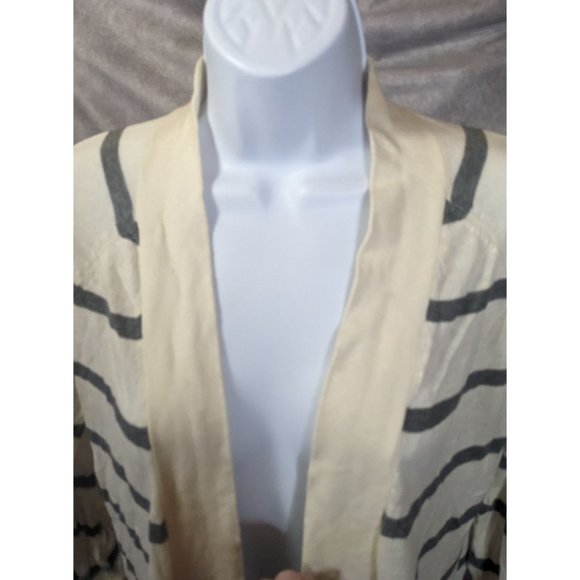 Express Grey And White Striped Cardigan - Picture 8 of 10